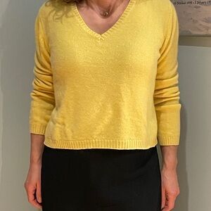 Malo cashmere yellow sweater! Made in Italy